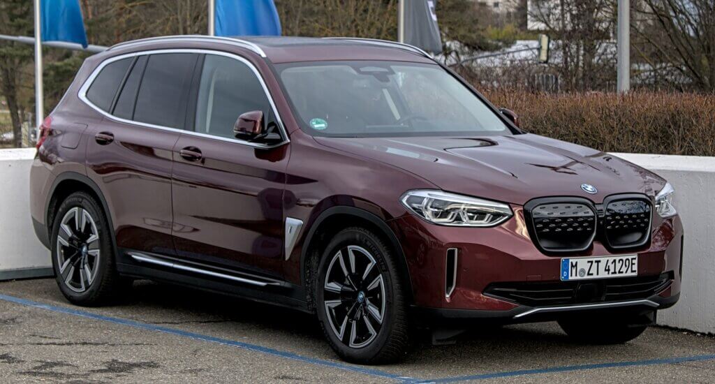 BMW iX3